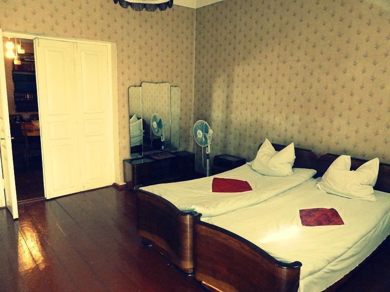 The Kiwi House Hotel Lagodekhi Ngoại thất bức ảnh