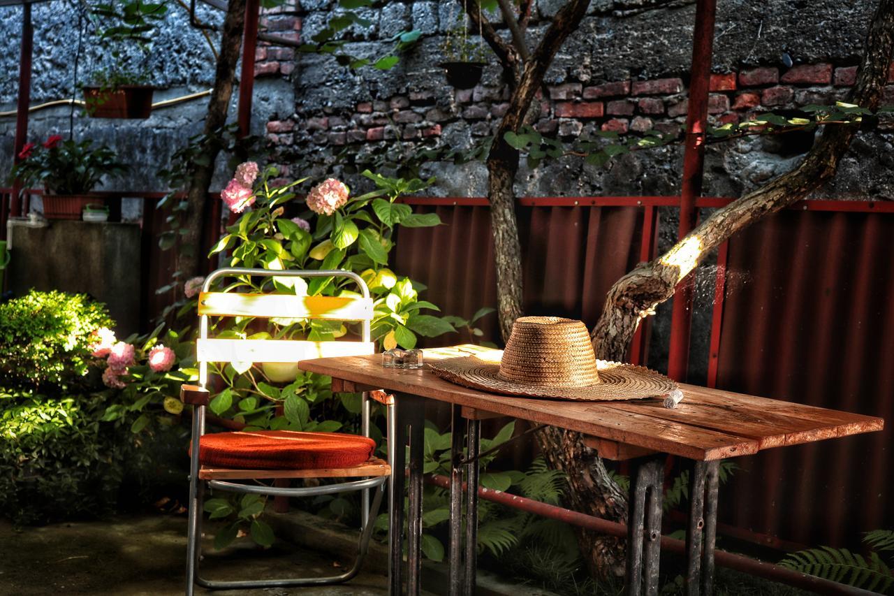The Kiwi House Hotel Lagodekhi Ngoại thất bức ảnh