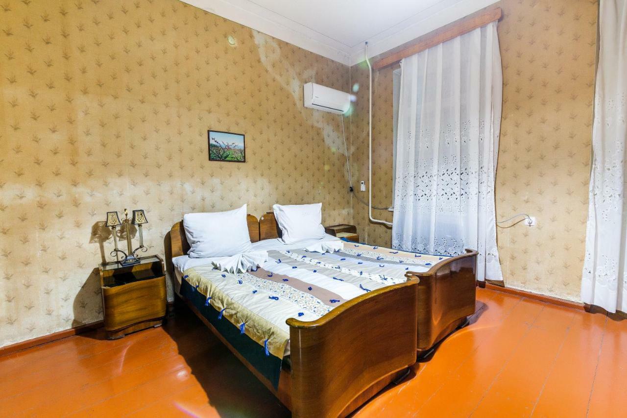 The Kiwi House Hotel Lagodekhi Ngoại thất bức ảnh